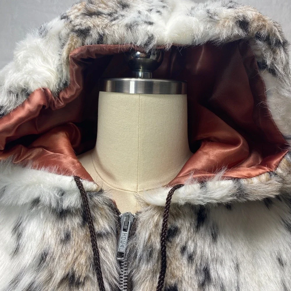 VTG Girl's Skyline Fun Fur‎ Faux Fur Hooded Jacket Snow Leopard Print Coat